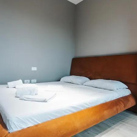 The Heart Of Τίρανα