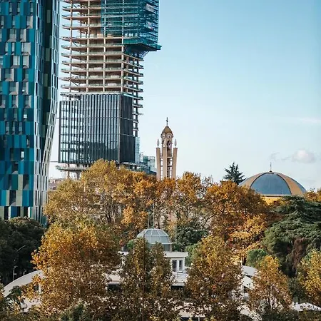 The Heart Of * 地拉那