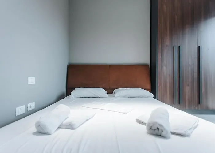 アパート The Heart Of *